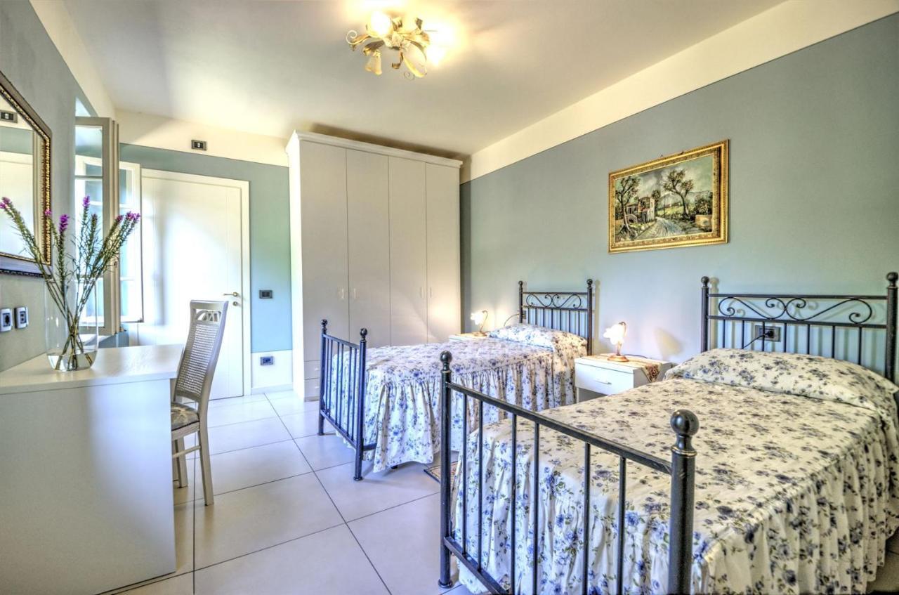 Lucca Cycling Holidays Il Tiglio Экстерьер фото