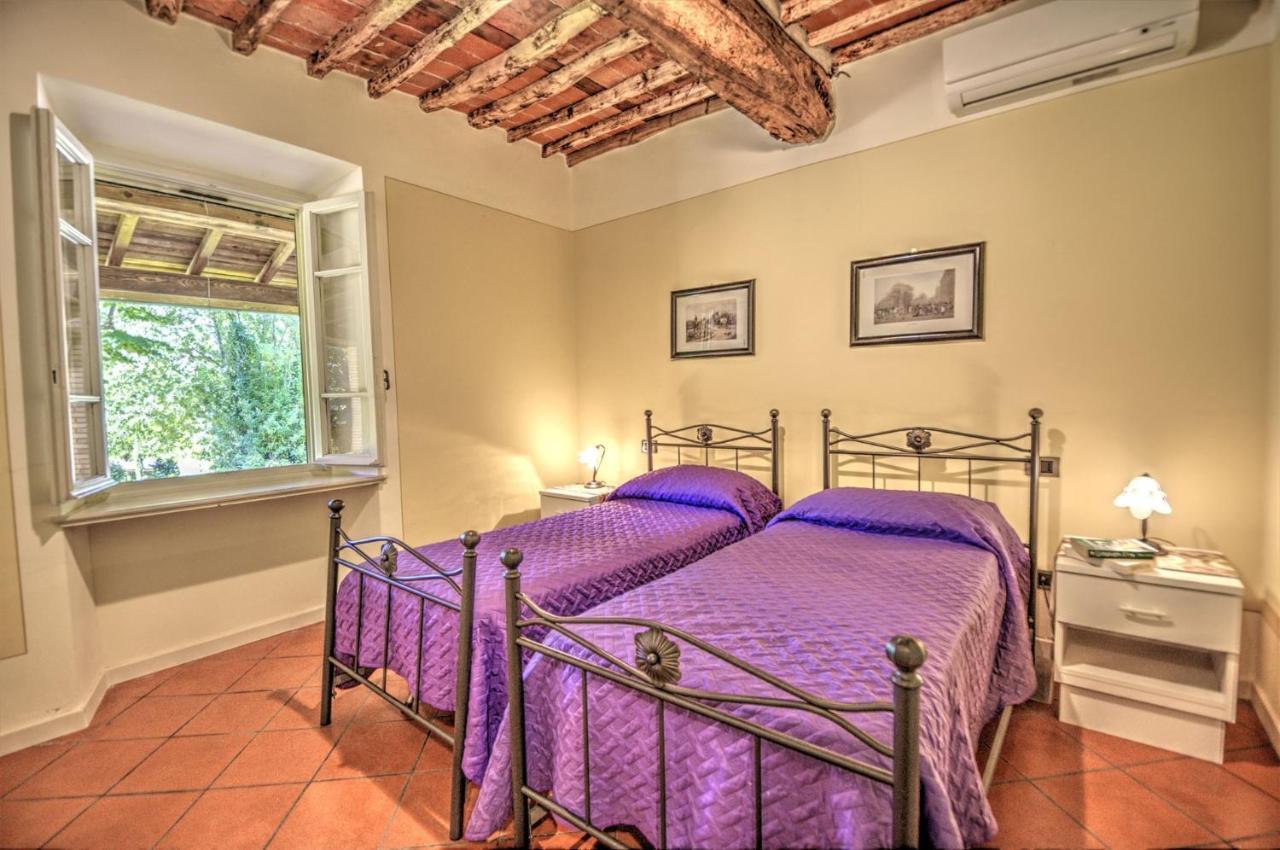 Lucca Cycling Holidays Il Tiglio Экстерьер фото