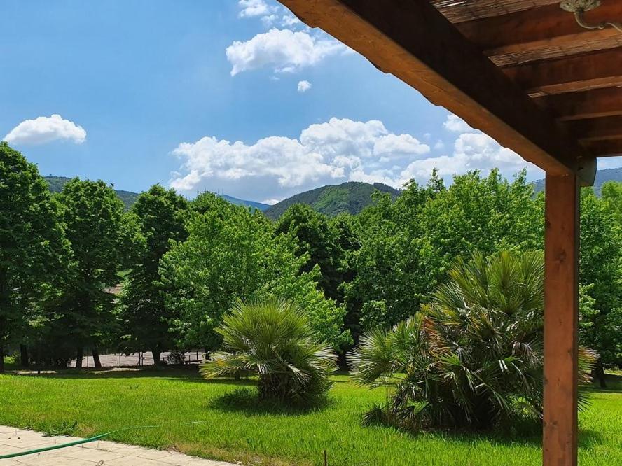 Lucca Cycling Holidays Il Tiglio Экстерьер фото
